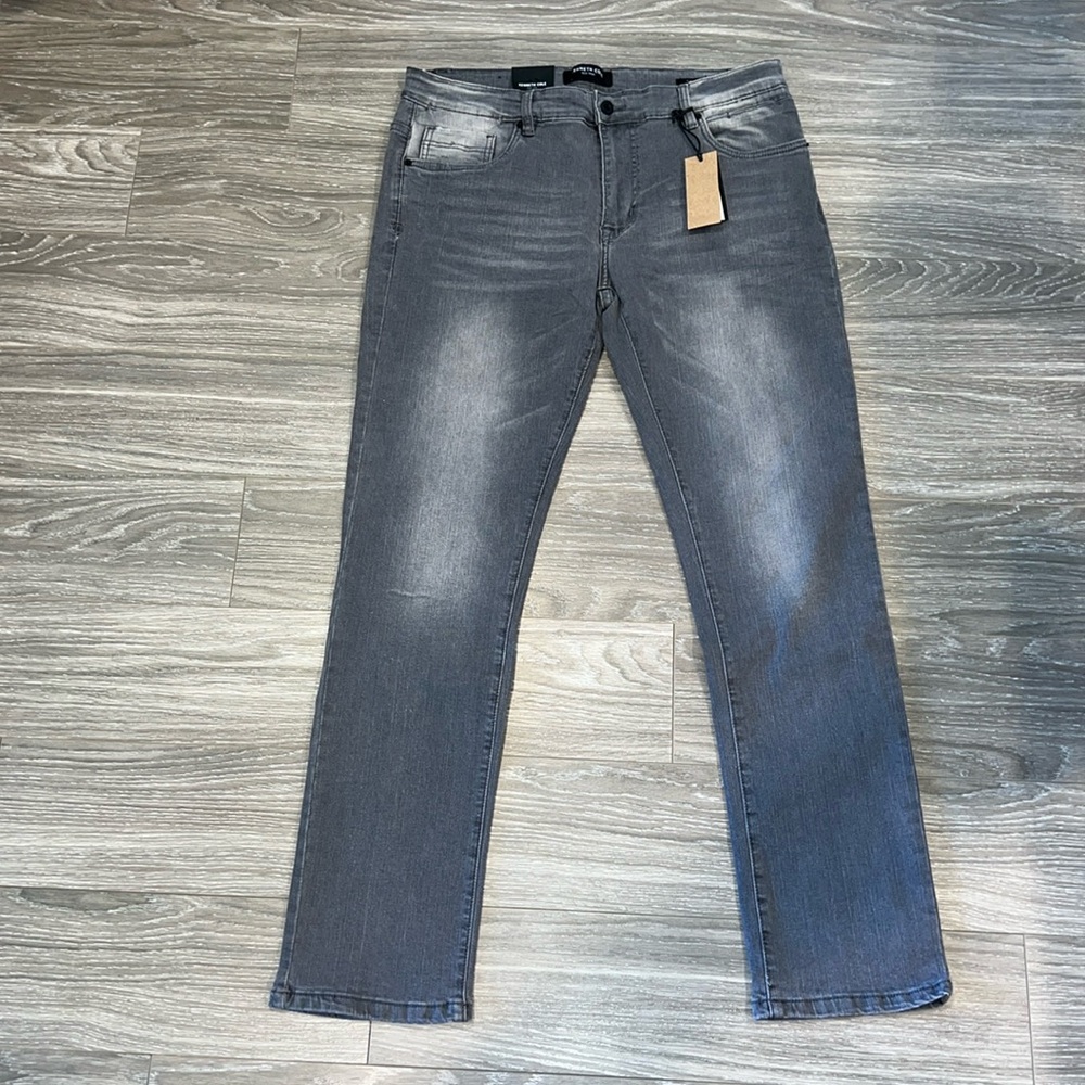 Kenneth Cole grey washed jeans. 34x32. NWT
